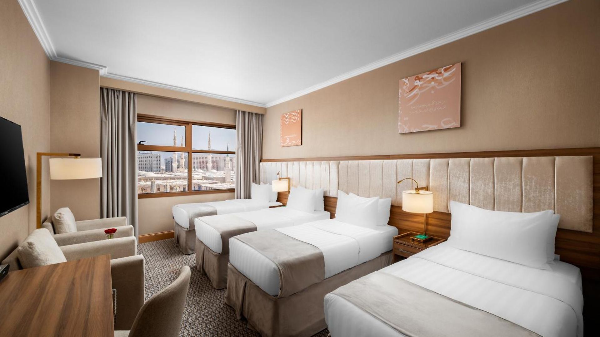 quadruple room room 1