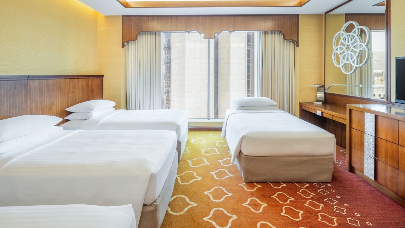 quadruple room room 1