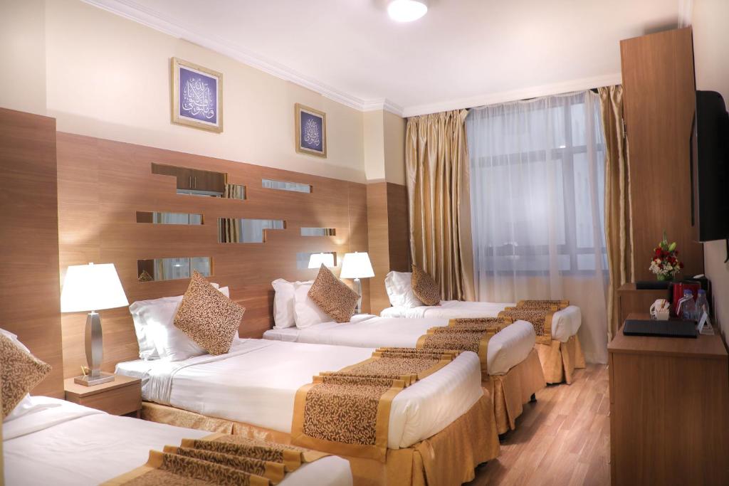 quadruple room room 1