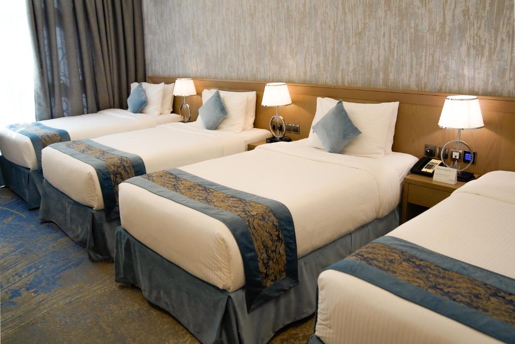 quadruple room room 1